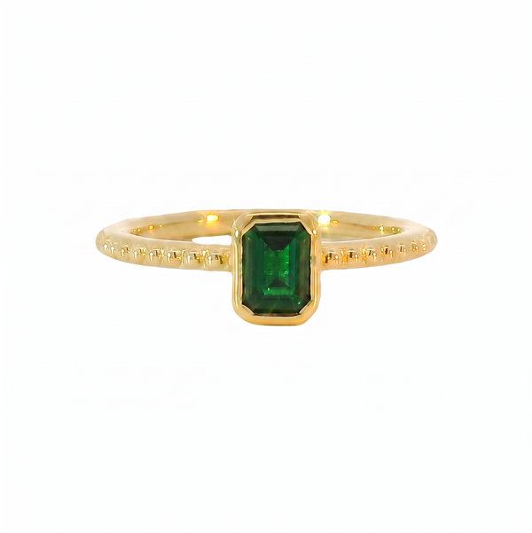 Closeup photo of Tsavorite Granulated Stacker
