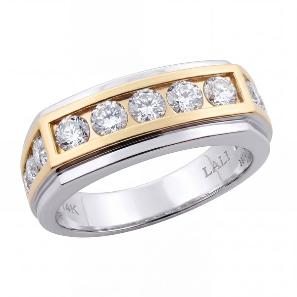 Closeup photo of 14K YELLOW AND WHITE GOLD DIAMOND MEN'S RING