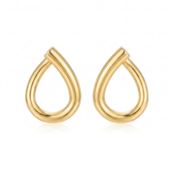 Closeup photo of 18KY Hoop Earrings