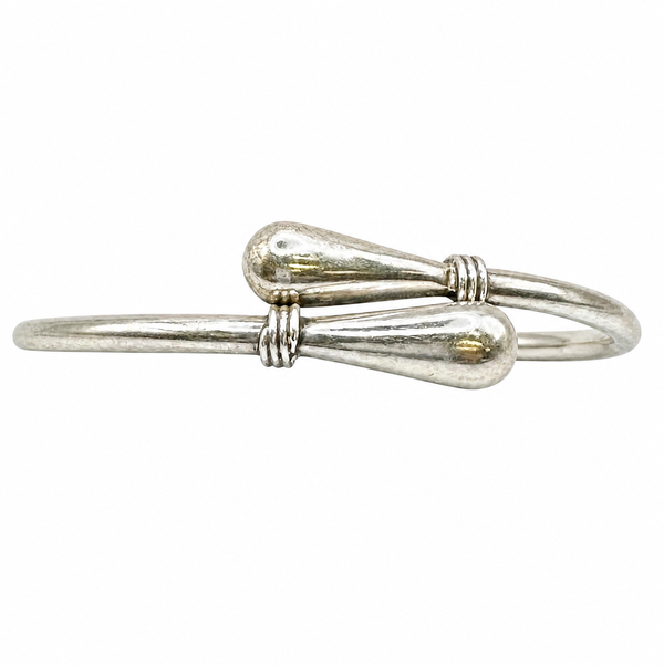 Closeup photo of 925 Sterling Vintage Mexico Teardrop Bypass Hinged Bangle 20.6g 8"