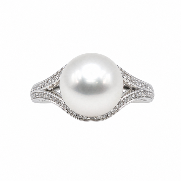 Closeup photo of 18K WG Mikimoto 10.8mm Pearl & .28tcw RBC Diamond Ring 7.1g, s6.75