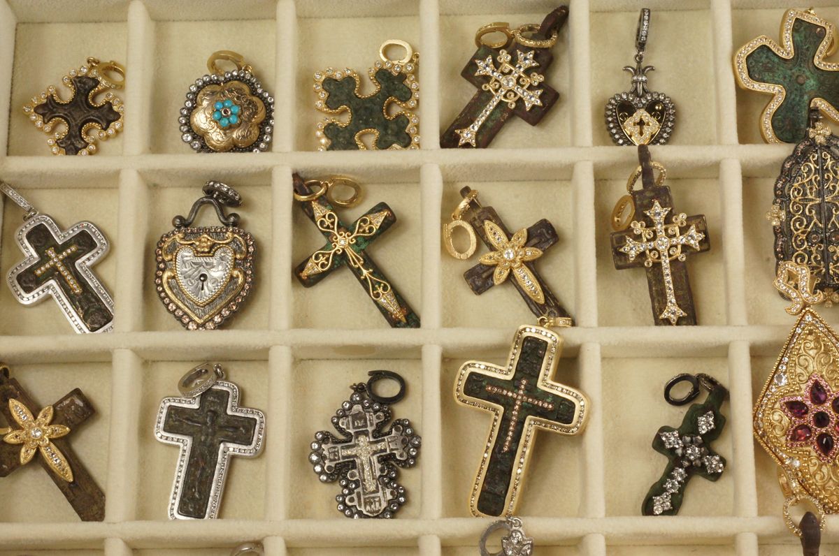 Vintage gold and diamond jewelry collection