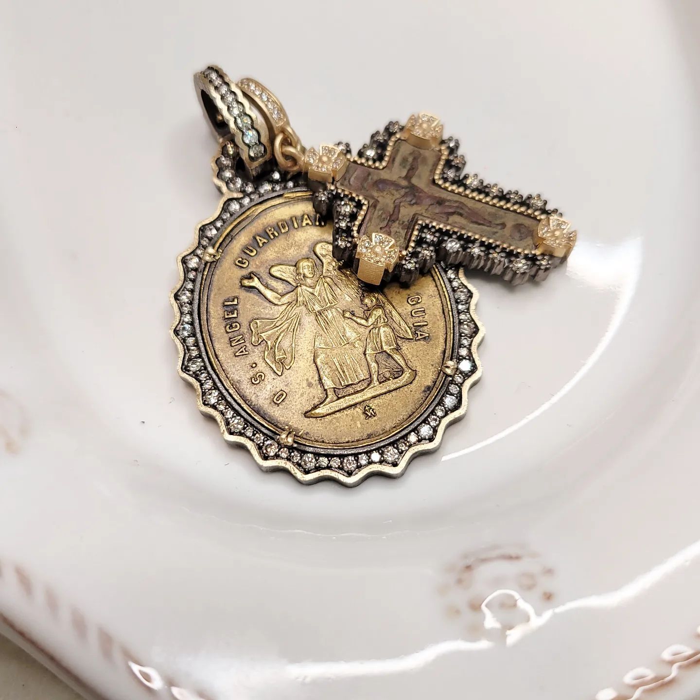 Ancient Crucifix Medal Pendant