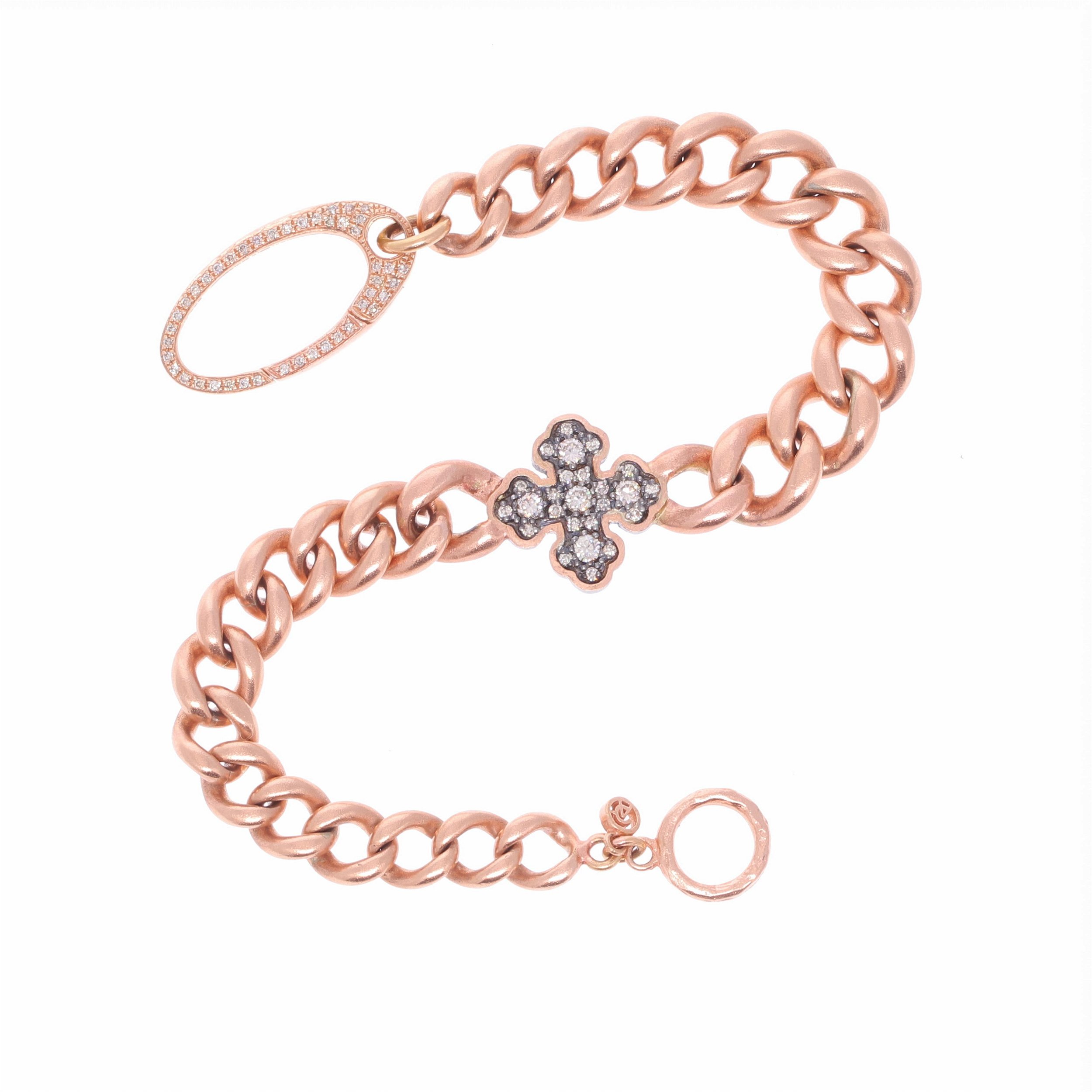 Diamond Cross Bracelet 001-170-01322 - Diamond Bracelets | Hingham Jewelers  | Hingham, MA