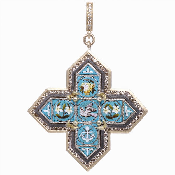 Closeup photo of Italian Grand Tour Micro Mosaic Turquoise Maltese Cross Pendant