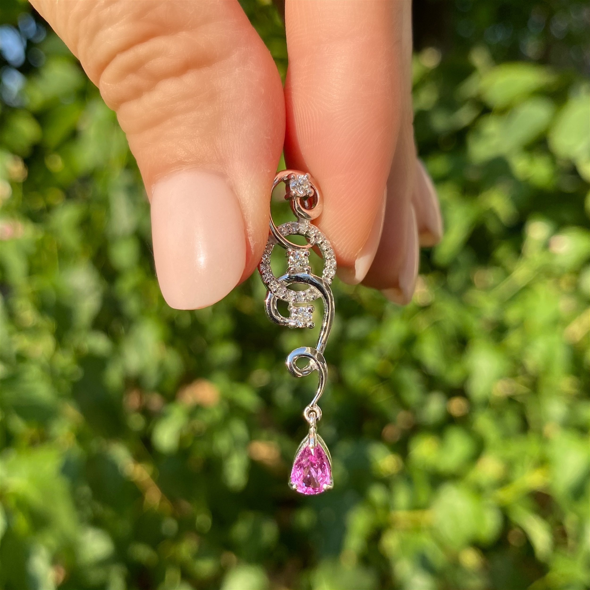 18K WG .55ct Pear Pink Sapphire & .28tcw Diamond Pendant 3.3g, 1.5"