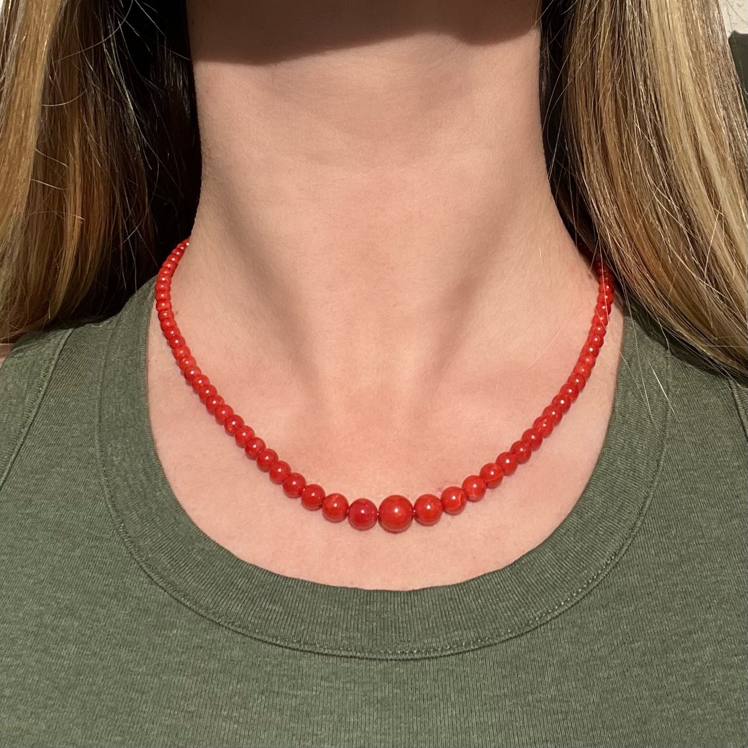 18K YG Red Coral Strand Necklace 3.9 - 9.3mm 19.4g, 19"