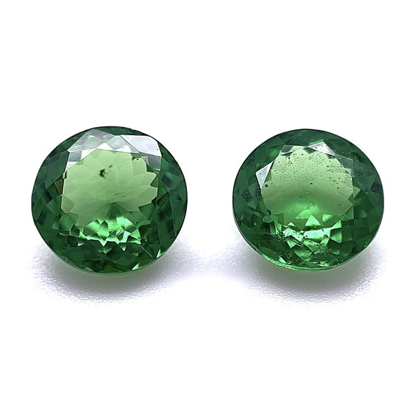 Closeup photo of 3.36tcw Round Tsavorite 7.50mm