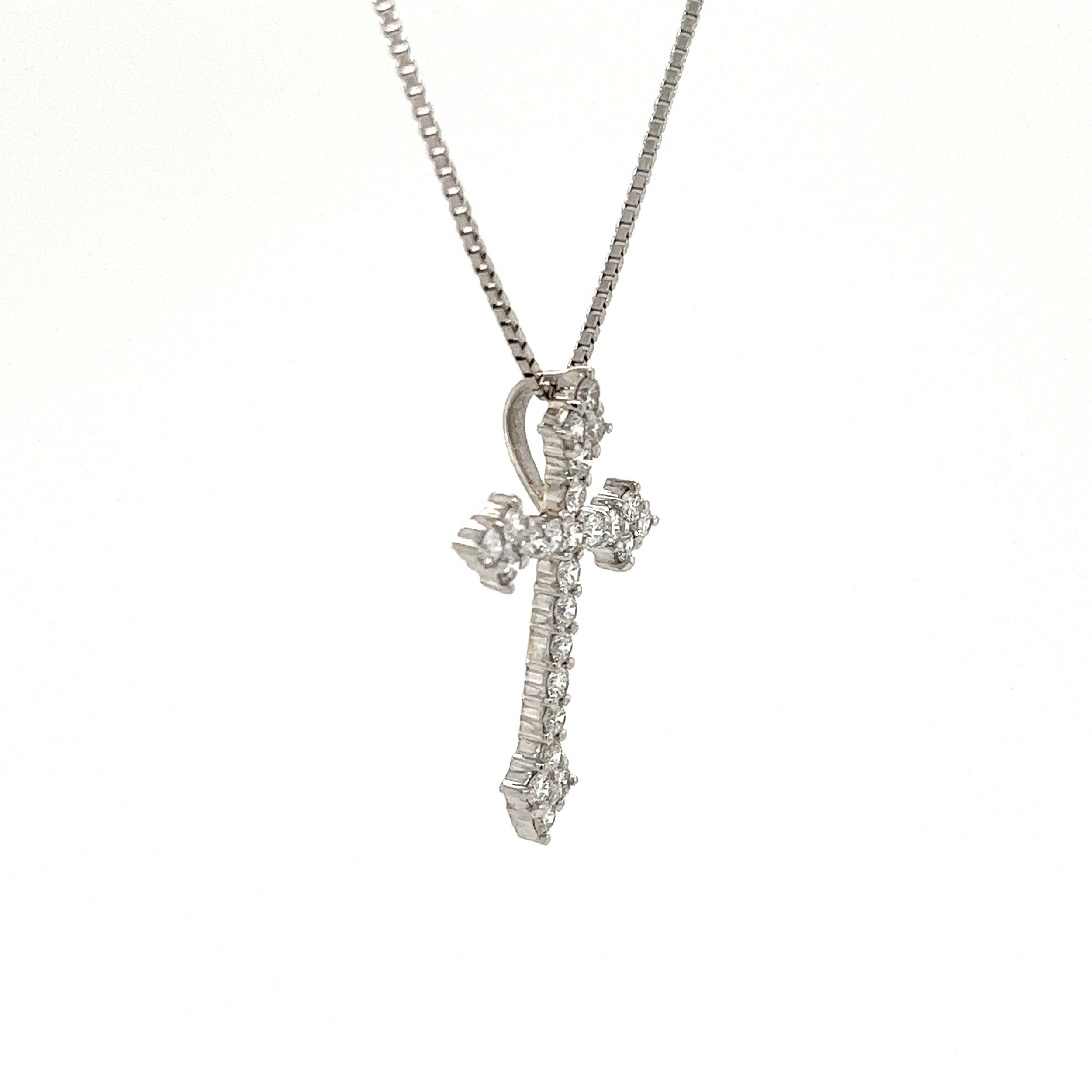 Platinum Guinevere .62tcw Diamond Cross Pendant Necklace 5.0g, 16"