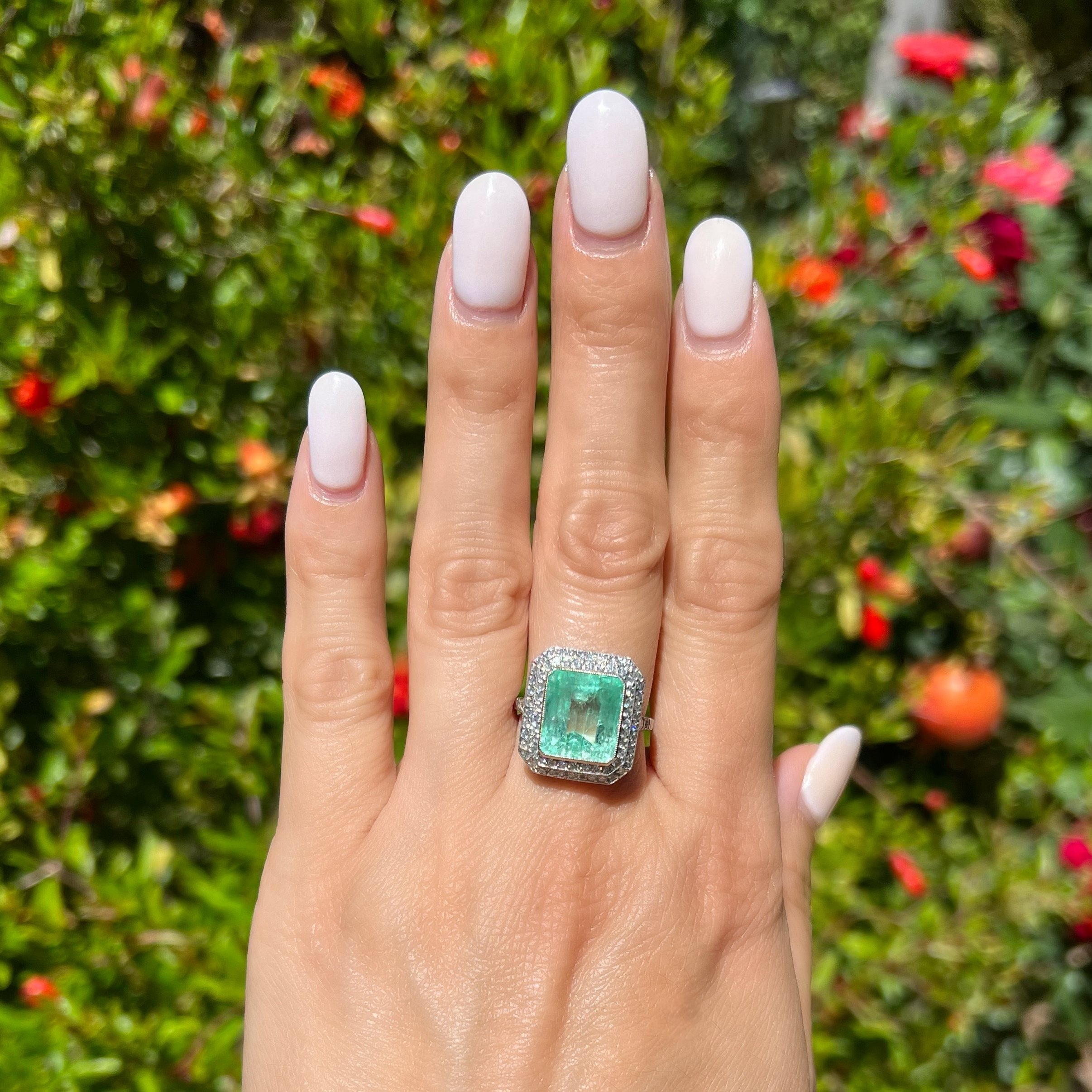 Platinum Art Deco 6.50ct Emerald & .85tcw Diamond Ring 8.3g, s7.75