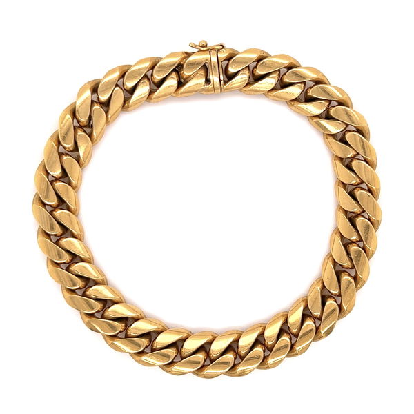 Closeup photo of 18K YG Cuban Link Bracelet 70.5g, 10mm x 8"