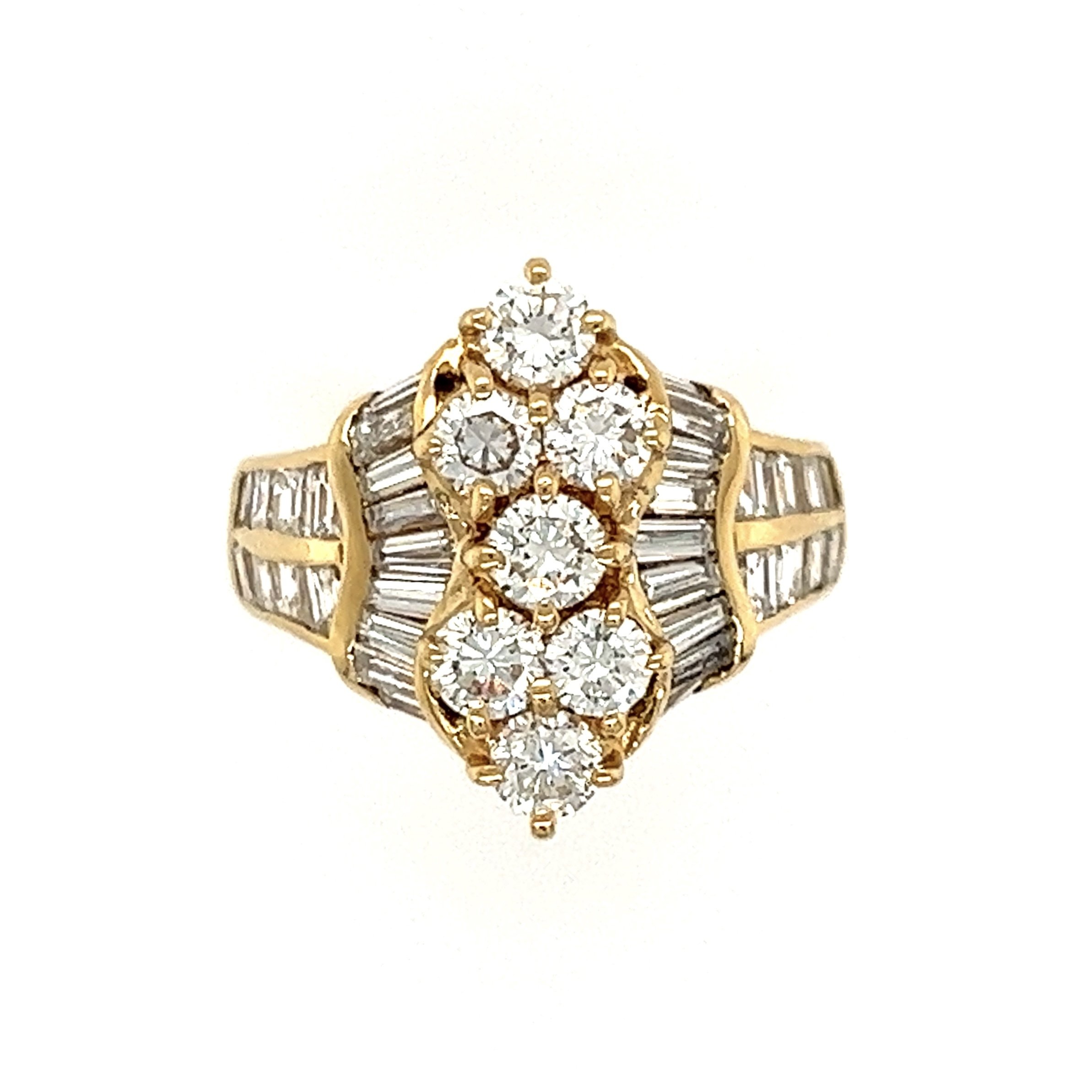18K YG 2.67tcw Round, Baguette & Square Diamond Cluster Ring 7.6g, s6.5