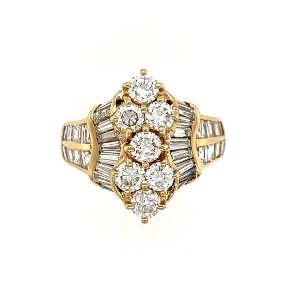 Closeup photo of 18K YG 2.67tcw Round, Baguette & Square Diamond Cluster Ring 7.6g, s6.5