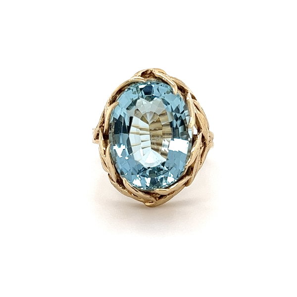 Closeup photo of 14K YG Arts & Crafts Leaf Design 11.09ct Oval Aquamarine Ring 8.5g, s8.5