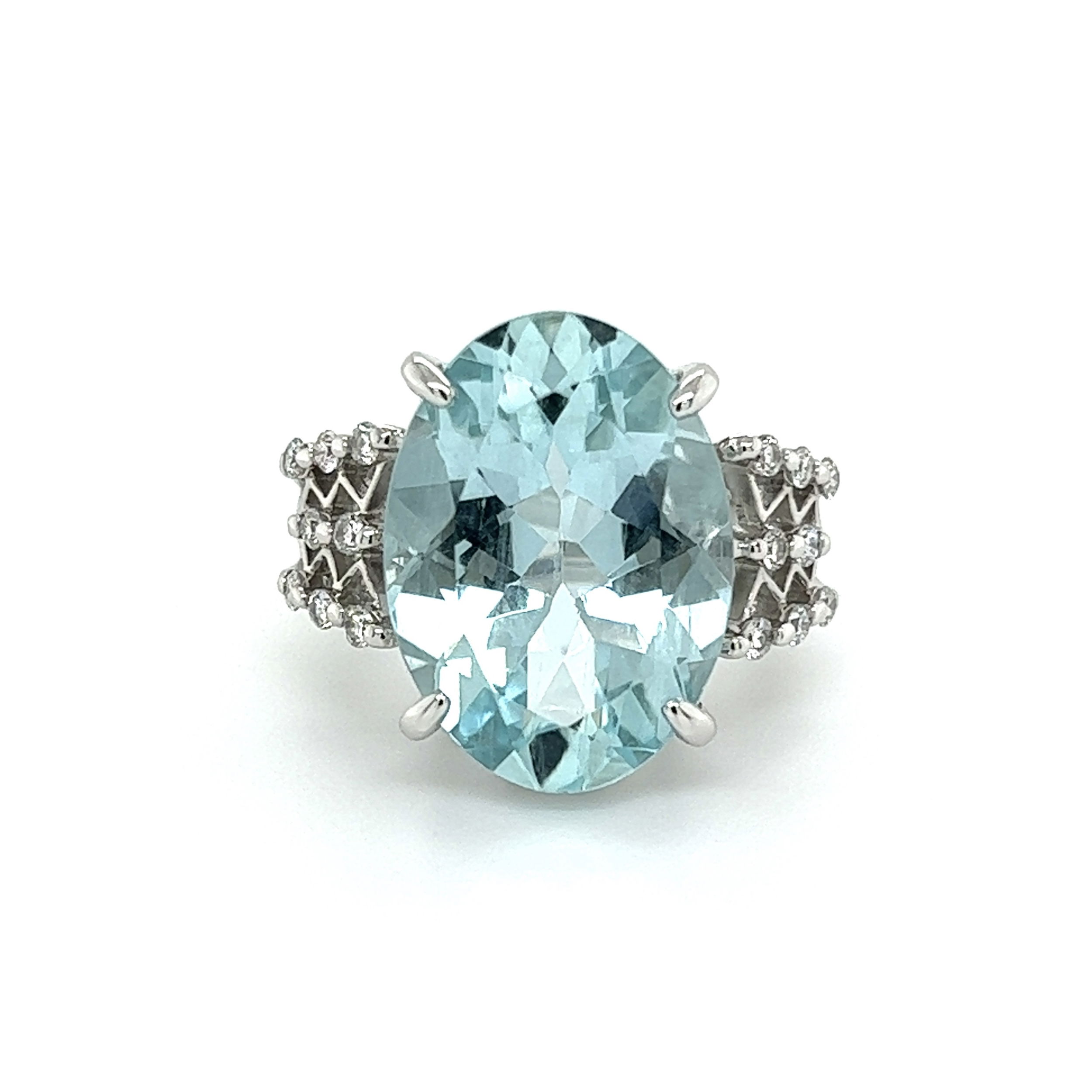 Platinum 10.21ct Oval Aquamarine & .32tcw Diamond Ring 11.3g, s6.5