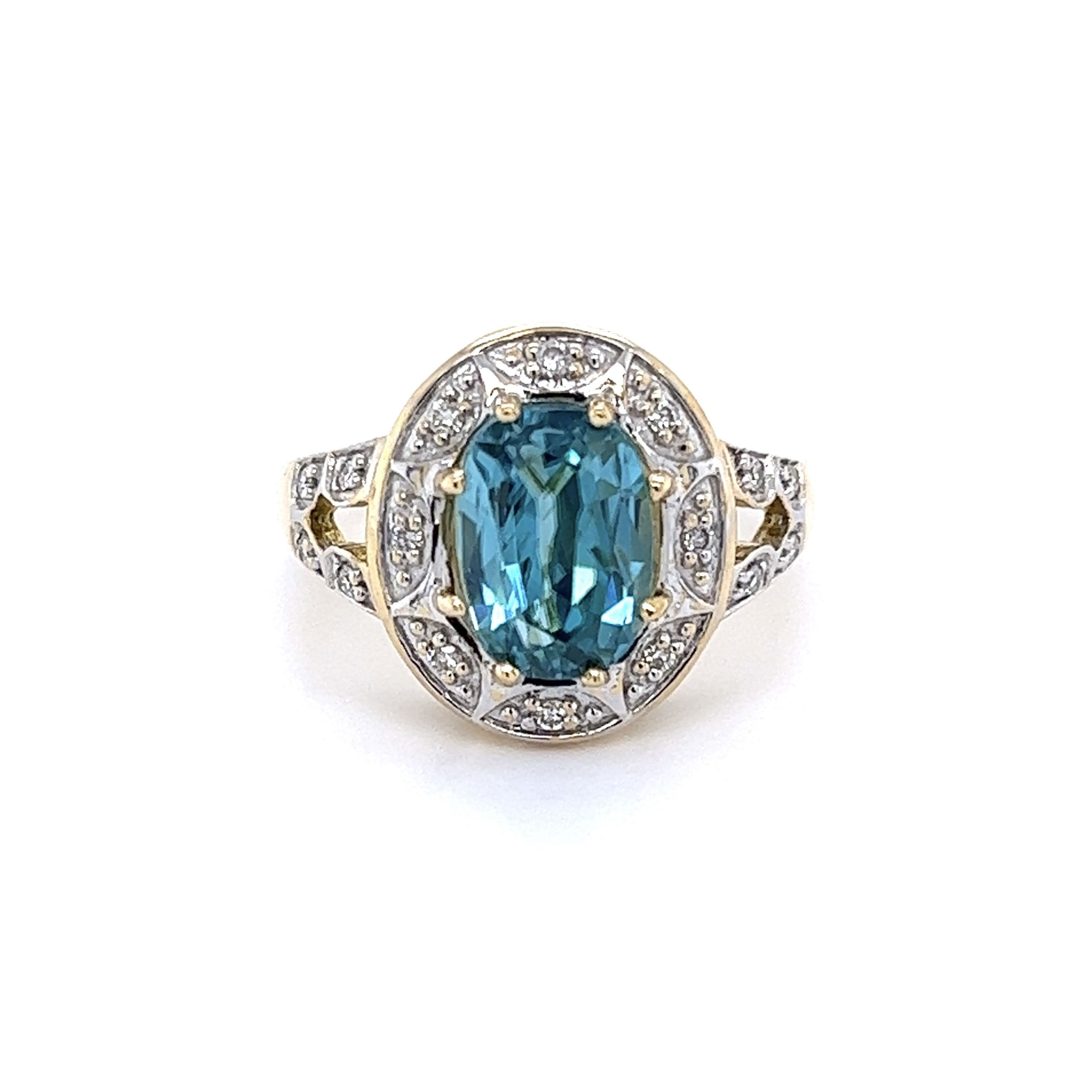 18K YG 3.76ct Antique Cushion Blue Zircon & .16tcw Diamond Ring 6.8g, s7