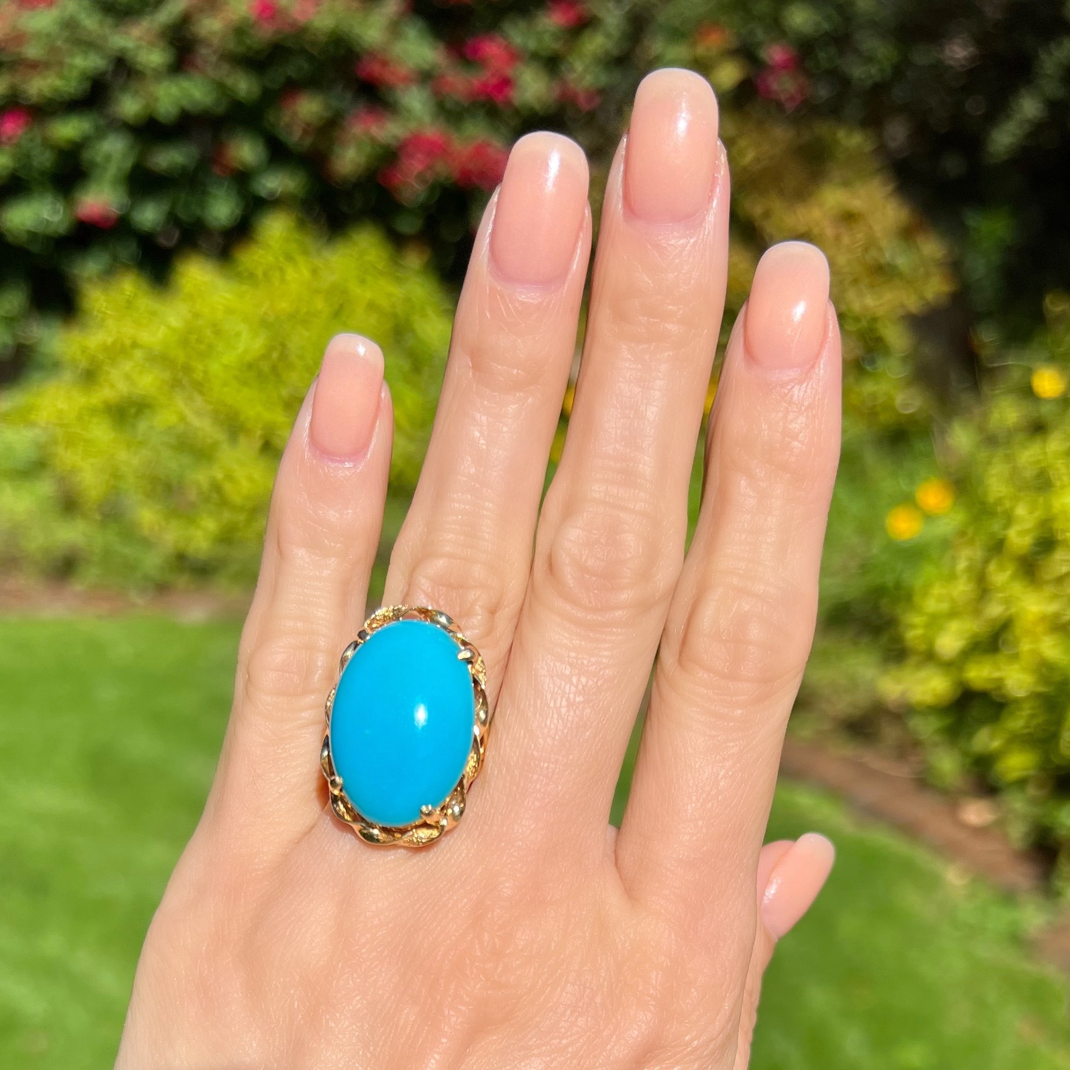 Gorgeous 925 Silver Prong Set Turquoise Ring