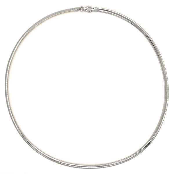 Closeup photo of 10k 2tone 3.35mm reversible flat omega necklace 15.0g, 17"b5898tpevv