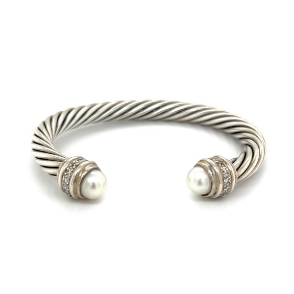 Closeup photo of 925 Sterling DAVID YURMAN Cable Classics Bracelet with 7.8mm Pearls and .41tcw Pavé Diamonds 42.5g