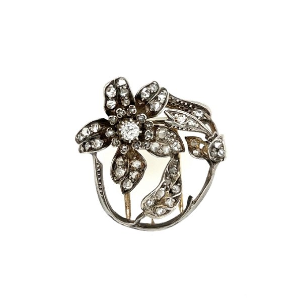 Closeup photo of Silver on 18K Victorian .85tcw Diamond Flower Brooch 10.3g,
