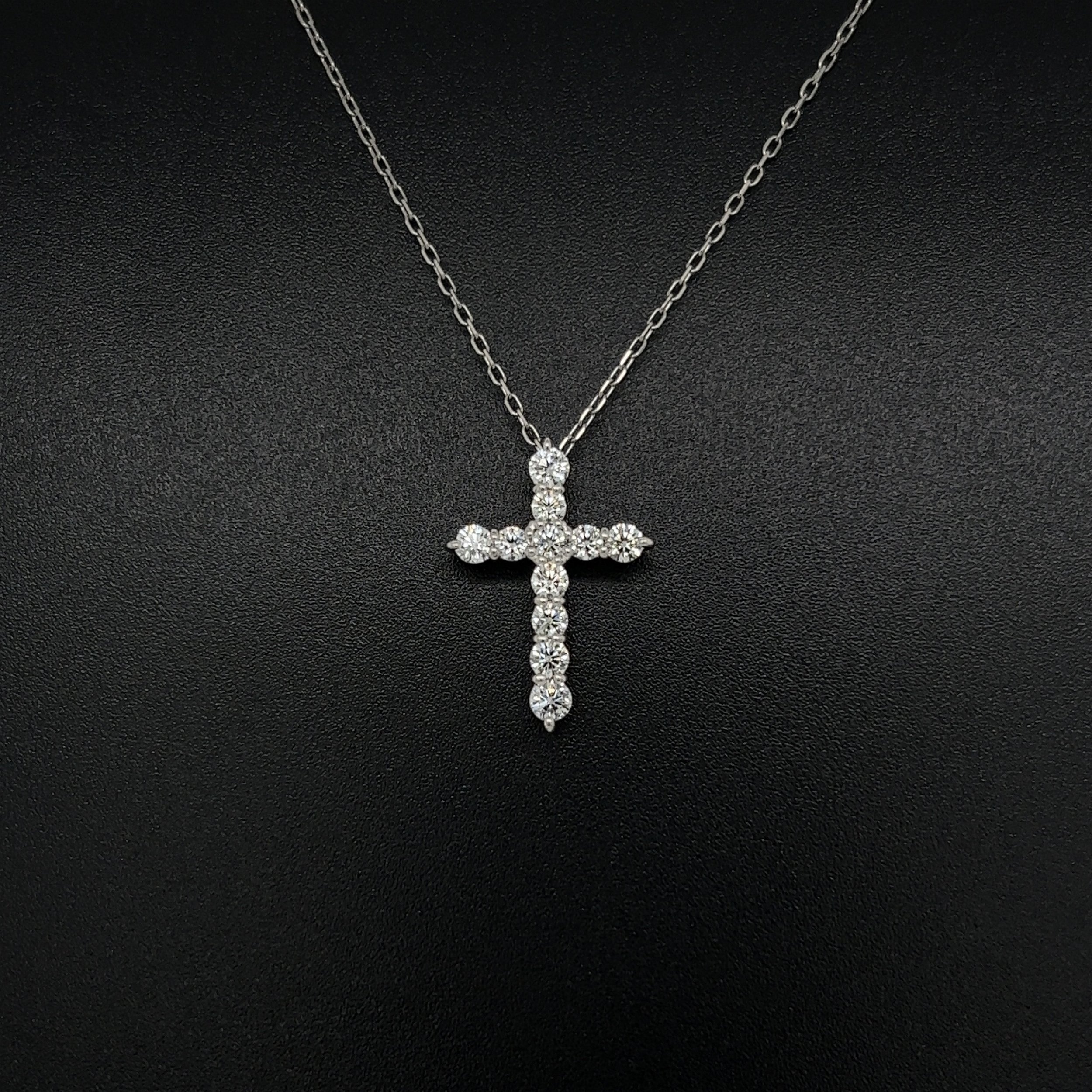 Platinum 900 .50tcw RBC 11 Diamond Cross Necklace 2.6g on Platinum 850 Chain 18"