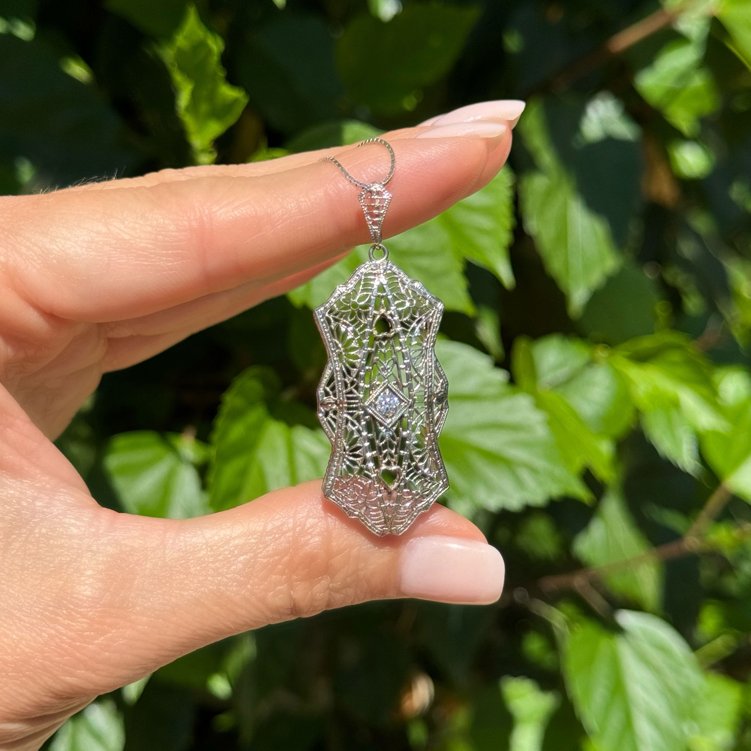 14K WG Art Deco Filigree .14ct Diamond Pendant Necklace 5.7g, 18" 14K WG Art Deco Filigree .14ct Diamond Pendant Necklace 5.7g, 18"