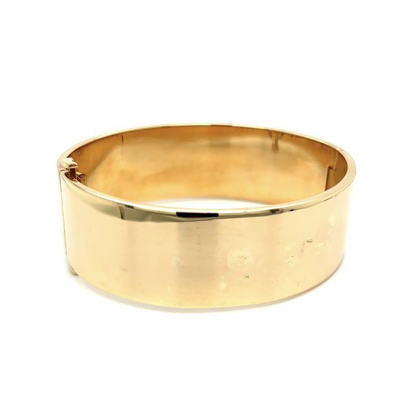 Closeup photo of 18K YG Polished 20mm Wide Heavy Weight Bangle Bracelet 91.7g, 17cm