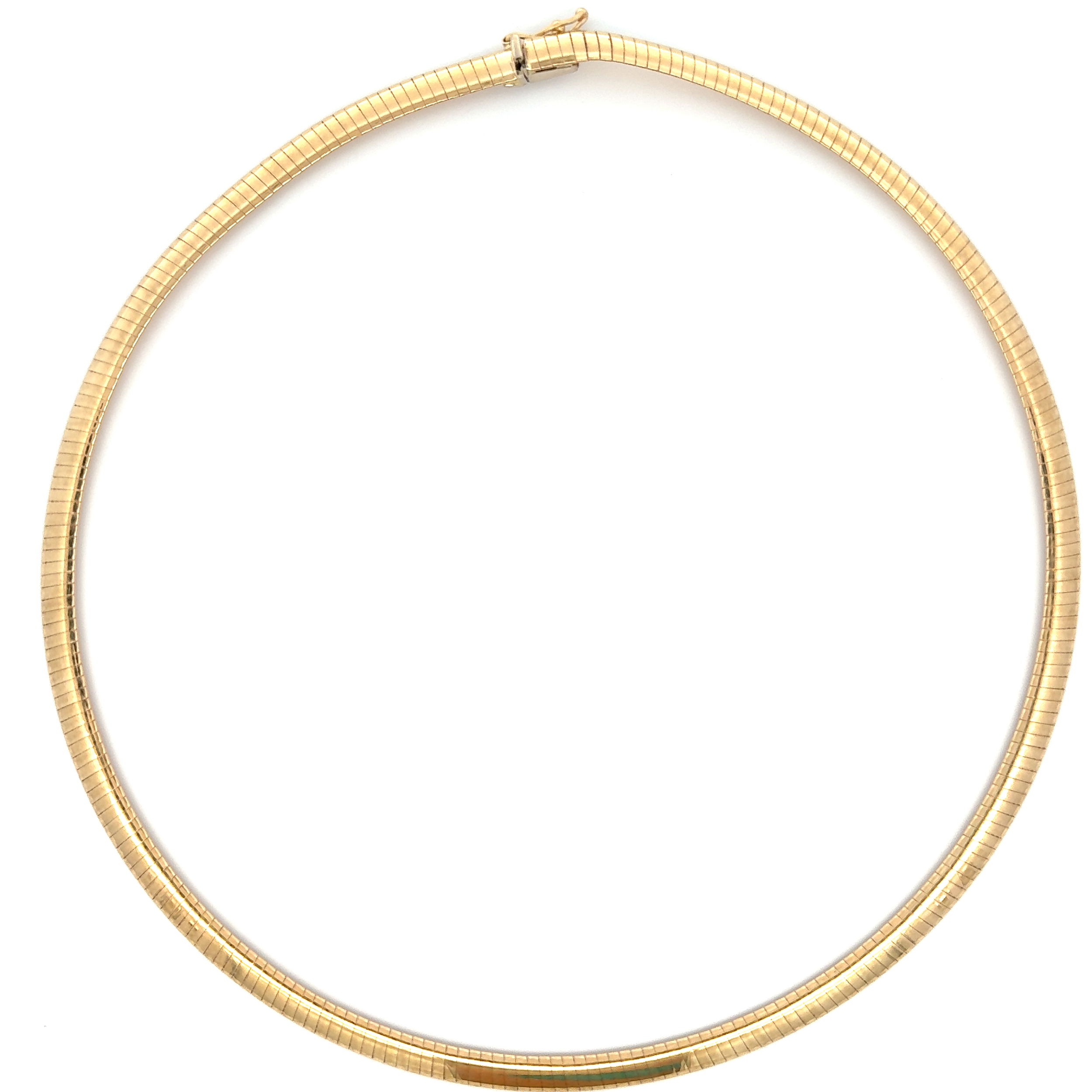 This is an exquisite Estate Omega Necklace, lovingly crafted from high quality 14K Yellow Gold. The piece boasts a notable weight of 19.9g, providing a substantial feel that speaks of its overall quality craftsmanship. Its substantial width, 5.20mm, presents a bold and eye-catching appeal without becoming too overbearing. Meticulously designed, this necklace measures a perfect length of 16 inches, flattering most necklines and outfit styles effortlessly. The timeless Omega design provides a versatile accessory that effortlessly transitions from day to night. Reflecting class and elegance, this 14L YG 5.20mm Wide Omega Necklace is a stunning investment piece, a must-have addition to any jewelry collection. It is not only a beautiful piece of jewelry, but also carries an air of timeless elegance from its Estate jewelry heritage. 14K YG 5.20mm Wide Omega Necklace 19.9g, 16"