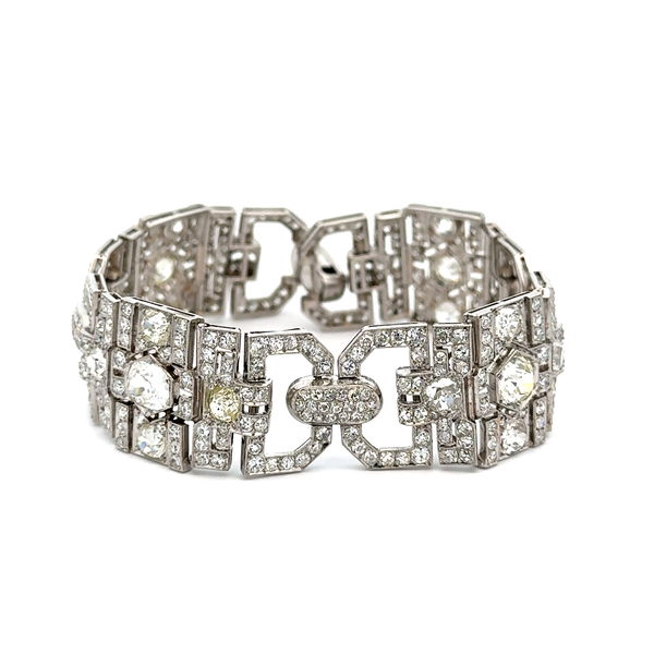 Closeup photo of Platinum Art Deco 3.50tcw Old Mine Diamond & 15.00tcw Old Cut Diamond Bracelet 55,4g, 7.5”