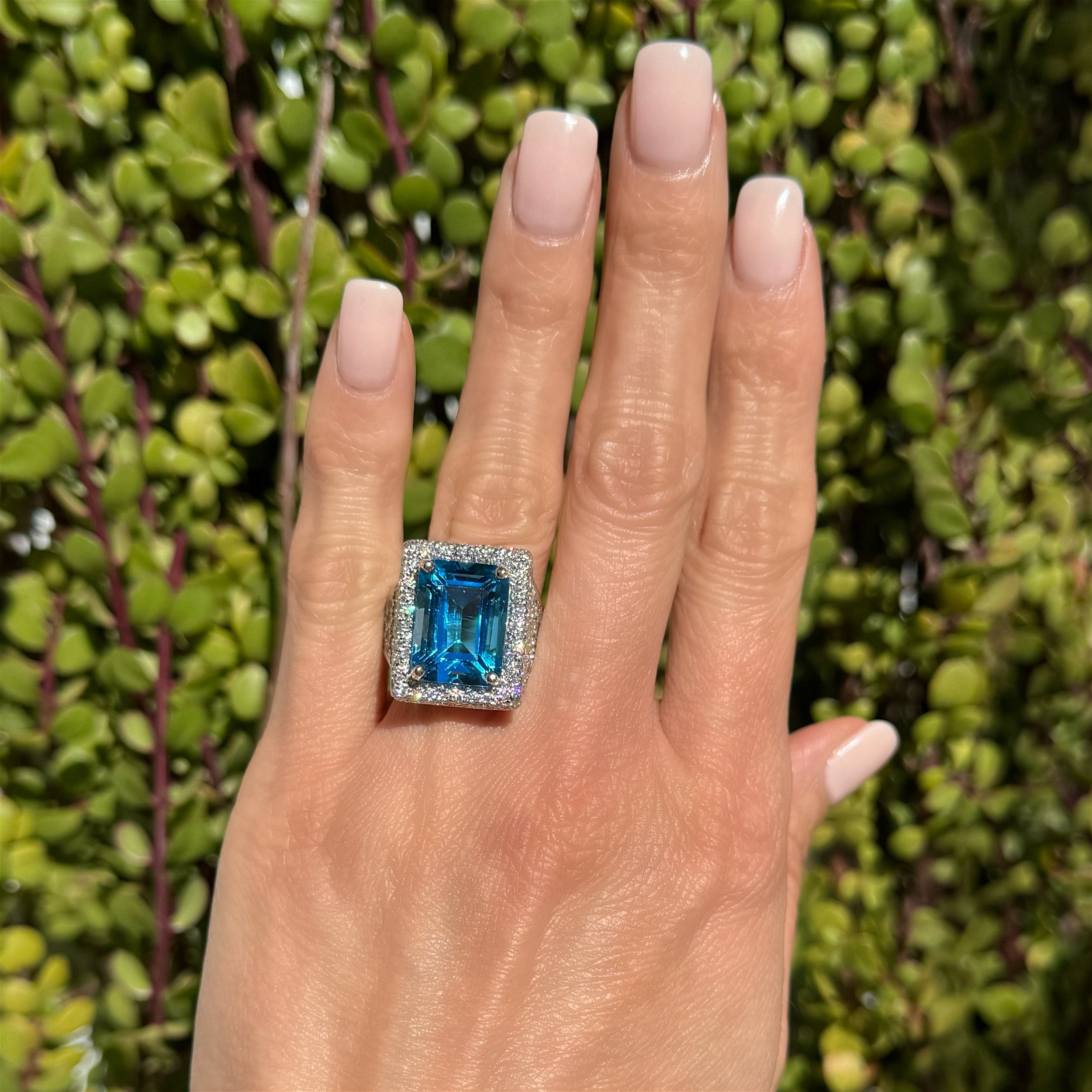 14K 2tone 13.55ct Emerald Cut Blue Topaz & 1.50tcw RBC Diamond Ring 15.4g, s7.5