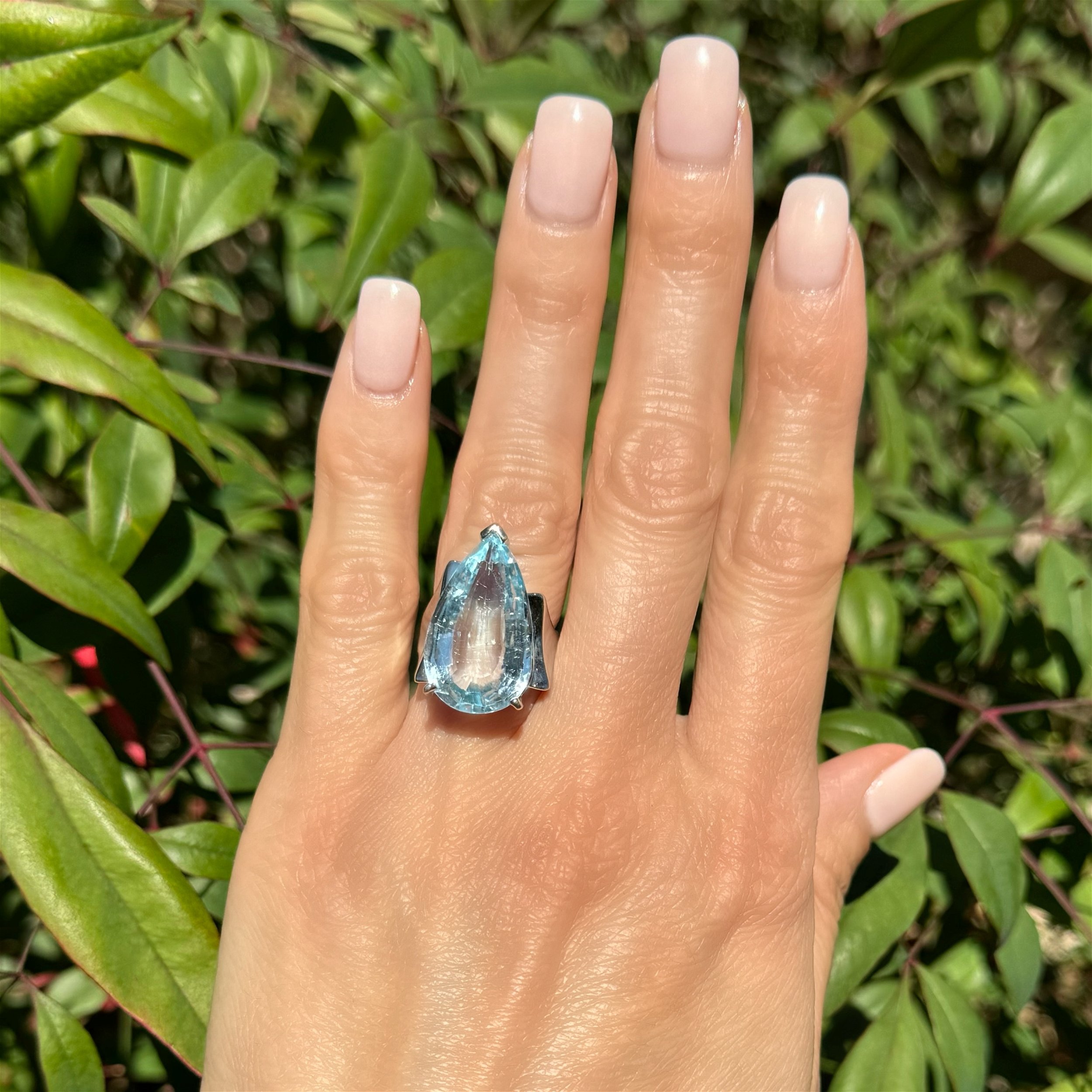 14K WG 20ct Pear Blue Topaz in Heavy Solitaire Wide Shank Ring 14.9g, s5.25