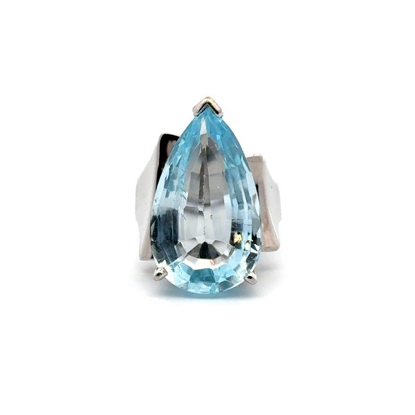 Closeup photo of 14K WG 20ct Pear Blue Topaz in Heavy Solitaire Wide Shank Ring 14.9g, s5.25