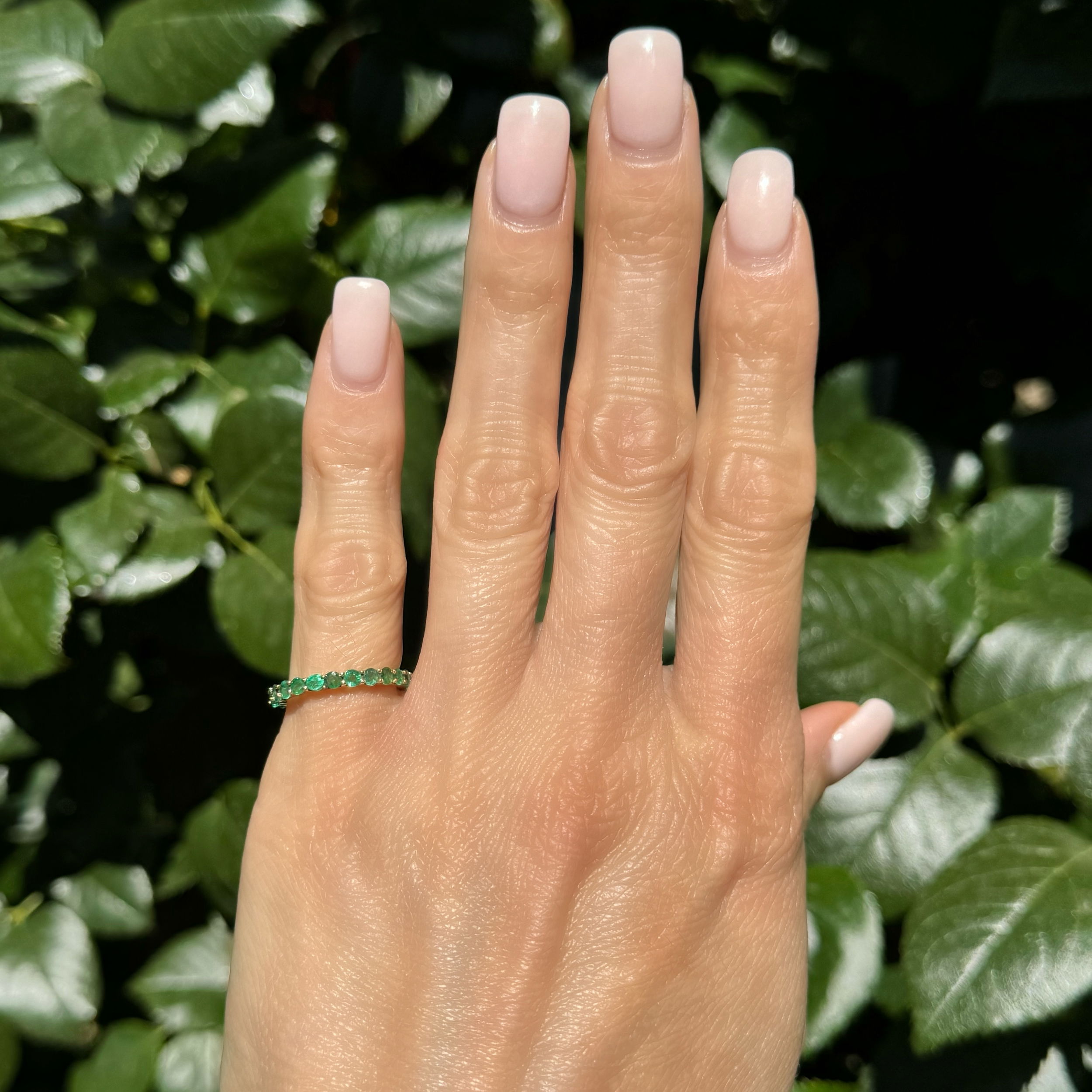 14K YG Round 1.56tcw Round Emerald 2.6mm Eternity Band Ring 1.3g, s5 14K YG Round 1.56tcw Round Emerald 2.6mm Eternity Band Ring 1.3g, s5