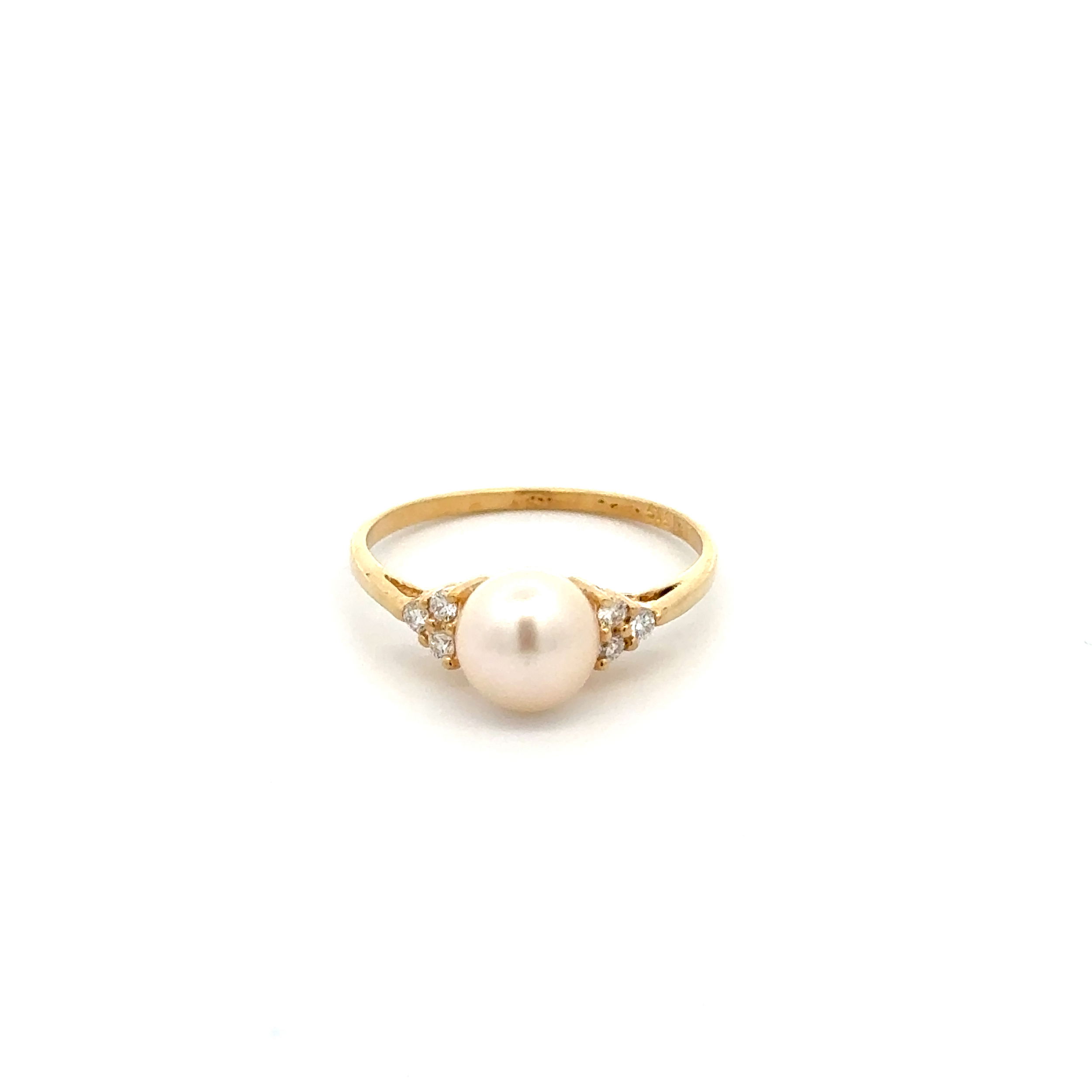 14K YG 7.00mm White Pearl & .10tcw RBC Diamond Ring 1.7g, s6.25