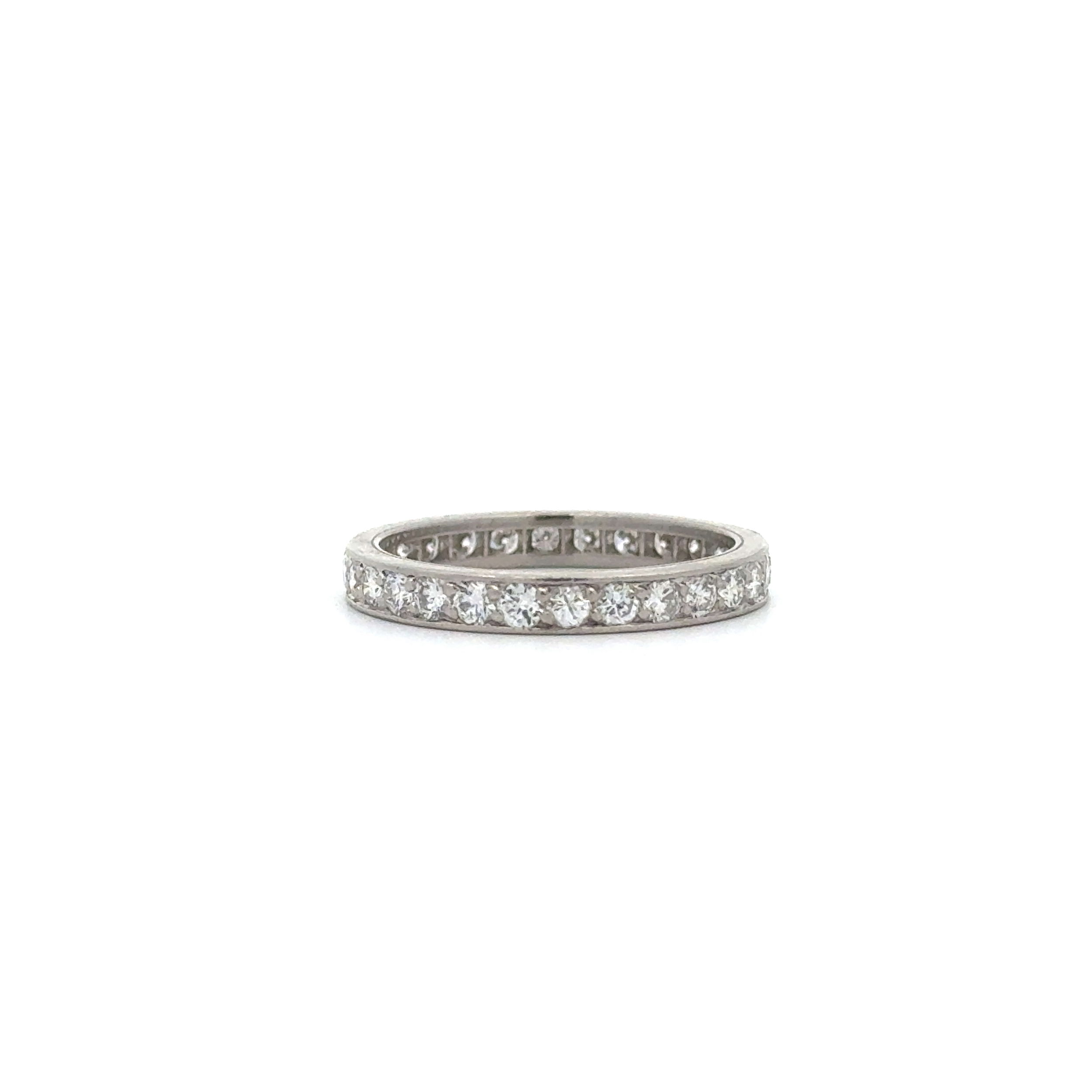 Platinum .84tcw RBC 28 Diamonds 2.75mm Eternity Band Ring 3.0g, s6.5