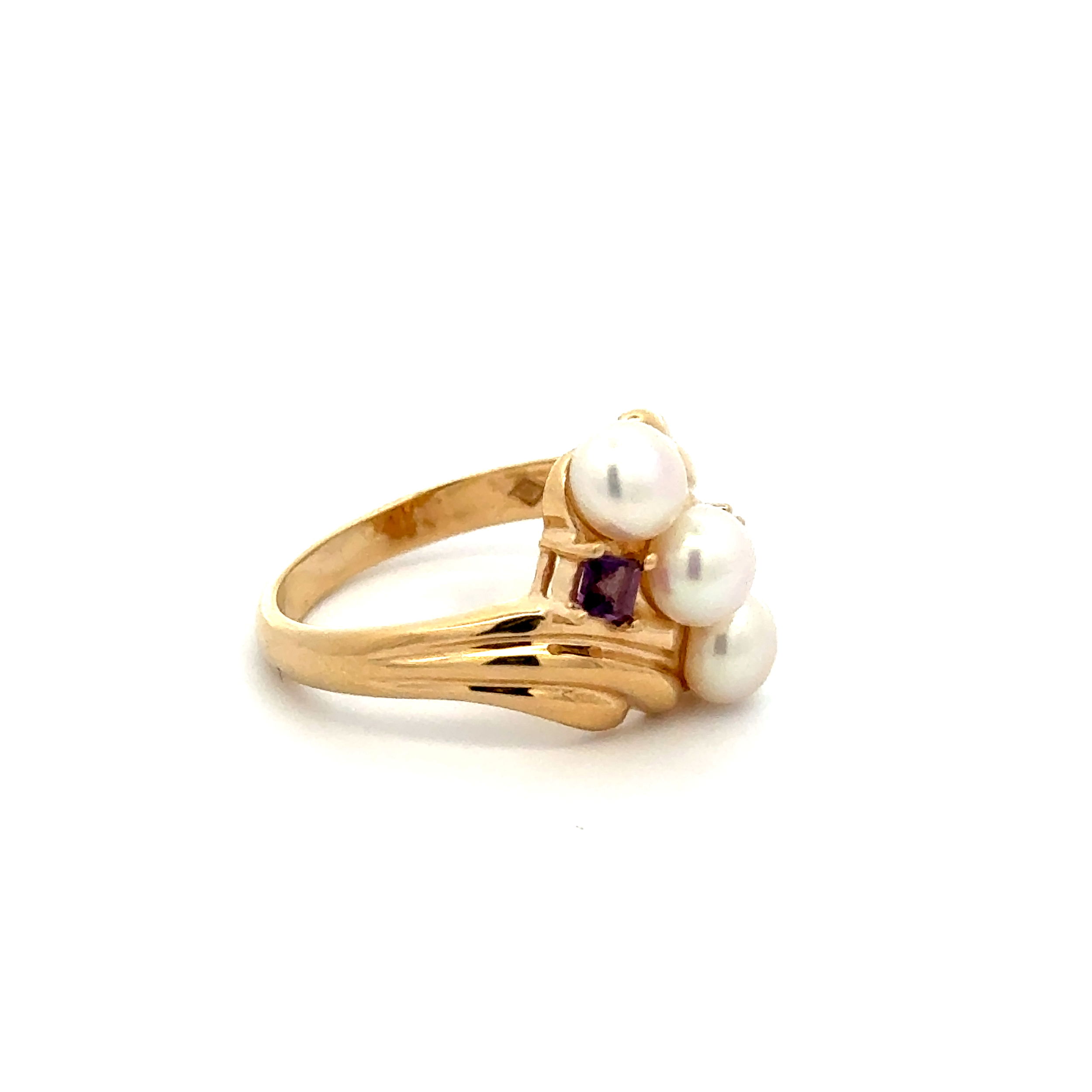 14K YG 3 5.00mm Pearl & .10tcw Square Amethyst Ring 3.9g, s6 14K YG 3 5.00mm Pearl & .10tcw Square Amethyst Ring 3.9g, s6