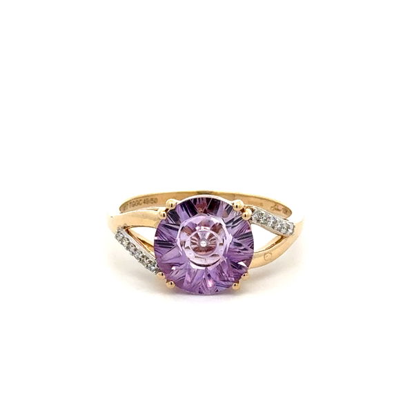 Closeup photo of 10K YG 2.00ct Fantasy Cut Amethyst & .06tcw Diamond Ring 2.6g, s8