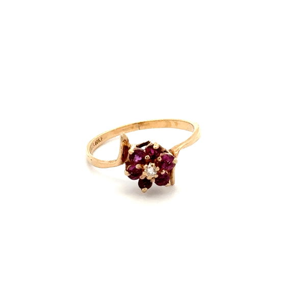 Closeup photo of 10K YG 1970's Garnet Cluster & .01ct Diamond Cluster Ring 1.6g, s6.25