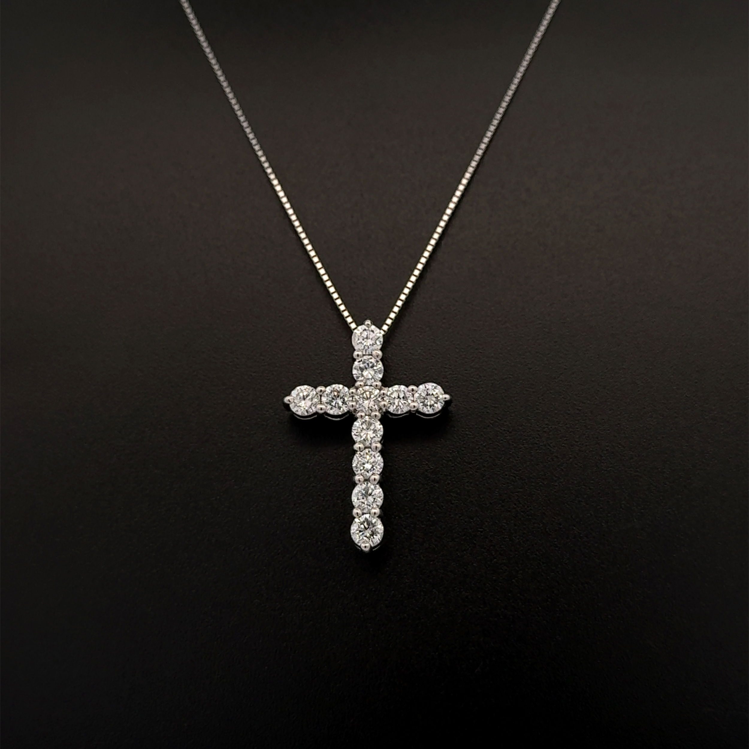 Platinum 900 1.50tcw RBC 11 Diamond Cross Necklace 5.4g on Platinum 850 Chain 18"