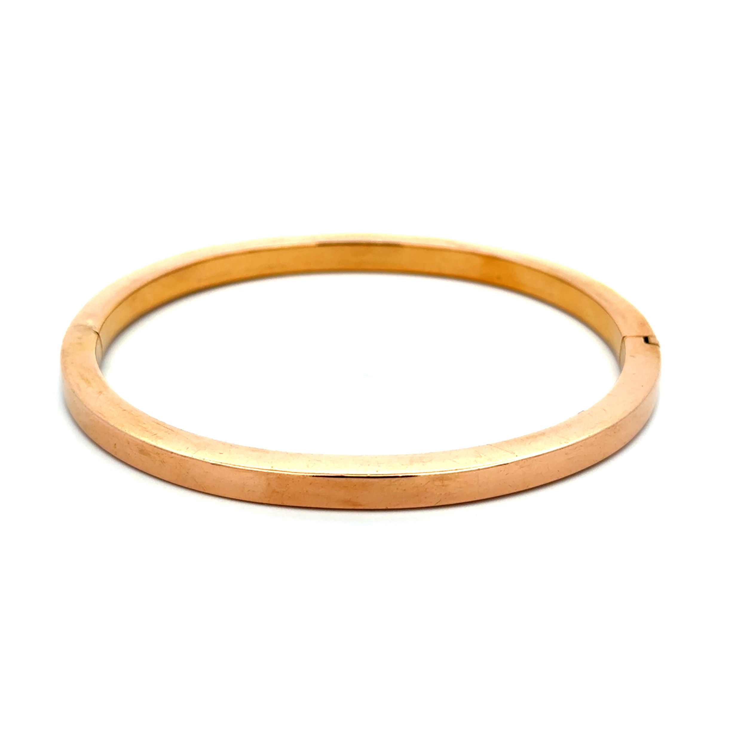 18K YG 5mm Oval Squared Edged Bangle Bracelet 21.8g