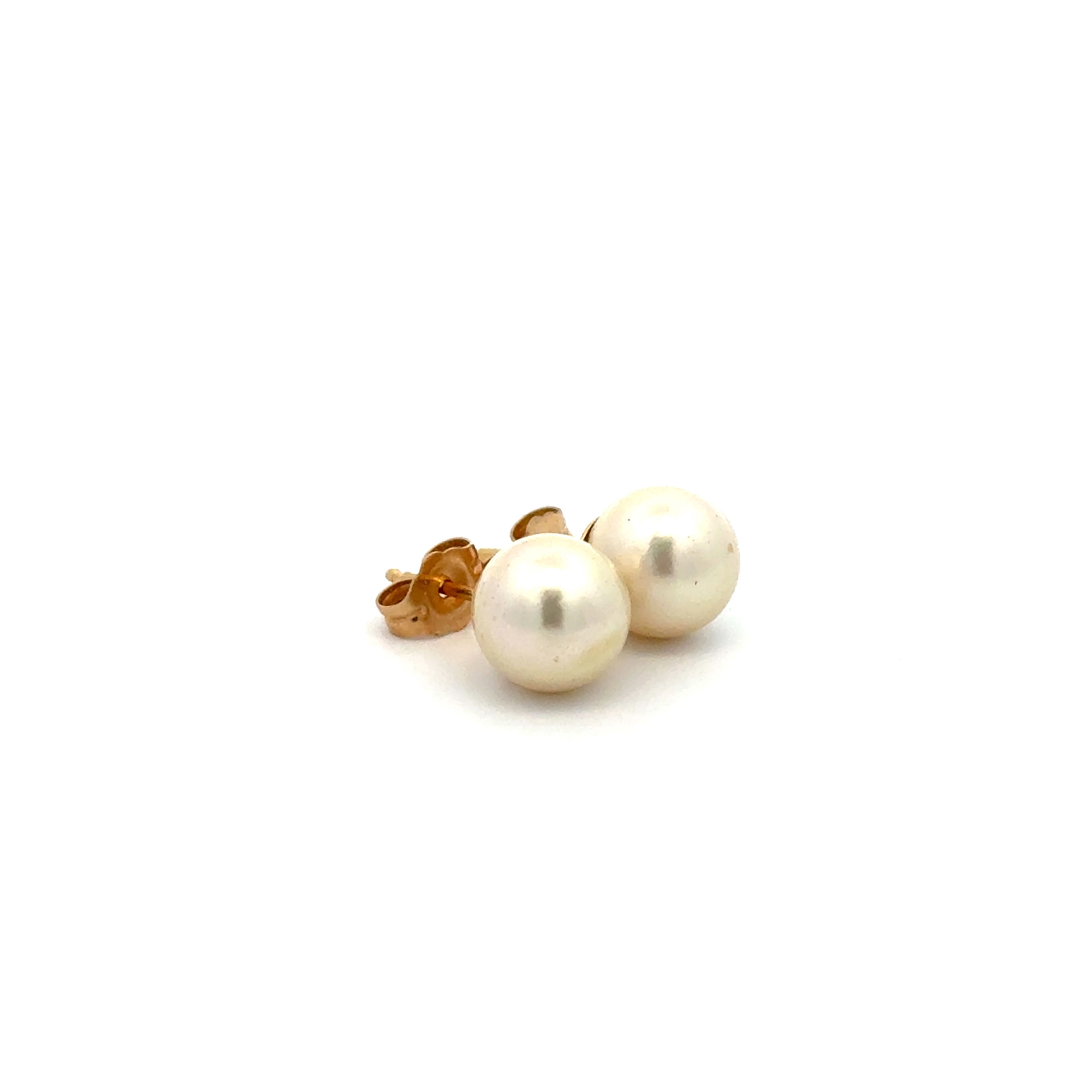 14K YG 8mm Cream White Pearl Stud Earrings 1.2g