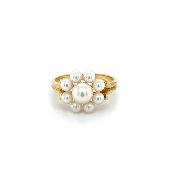 Closeup photo of 18K YG Vintage MIKIMOTO 6mm Pearl Cluster Ring 4.2, s6.75