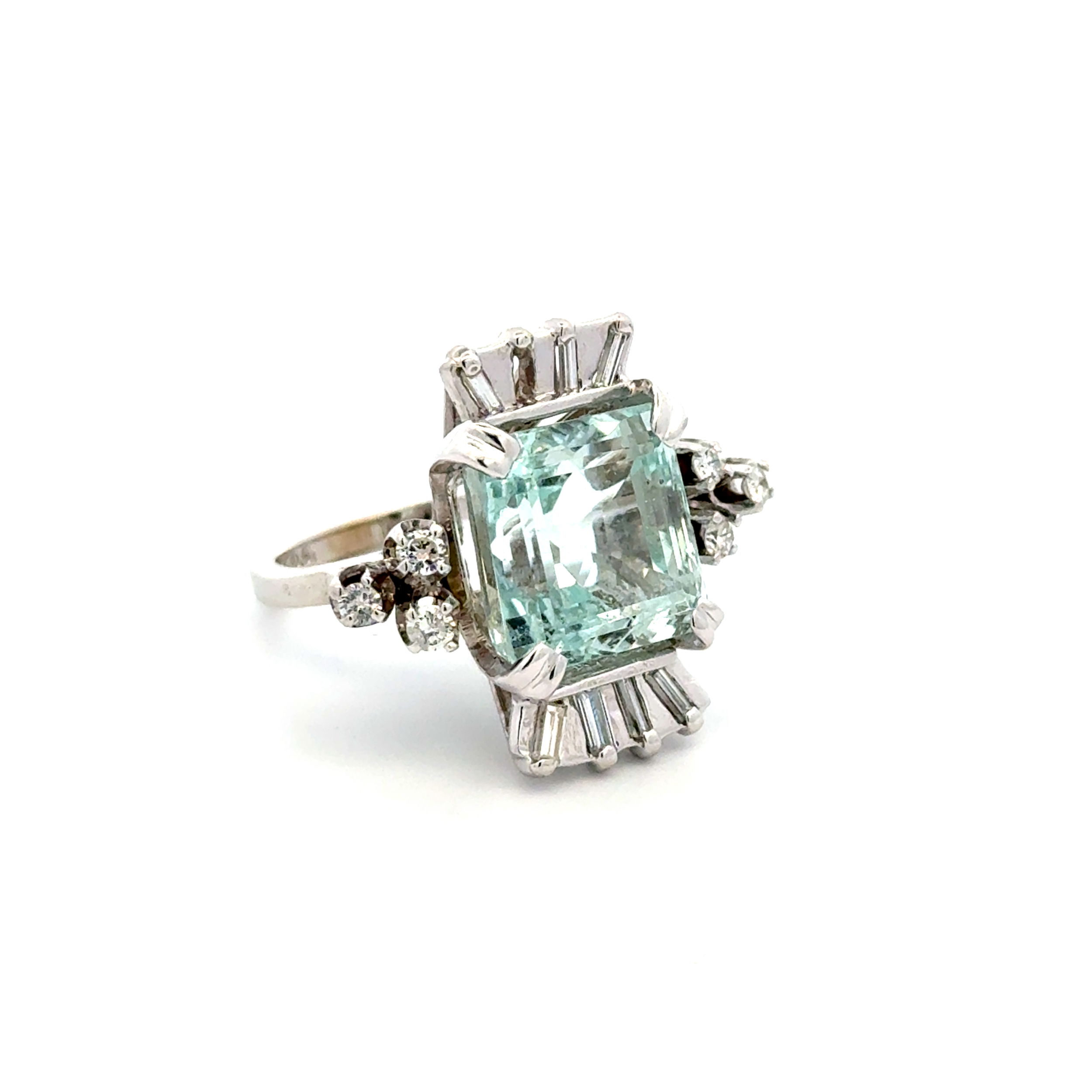 14K WG Mid Century 12ct Aquamarine & .55tcw Baguette & Round Diamond Ring 10.2g, s6 14K WG Mid Century 12ct Aquamarine & .55tcw Baguette & Round Diamond Ring 10.2g, s6