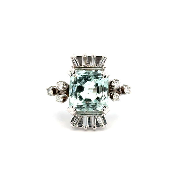 Closeup photo of 14K WG Mid Century 12ct Aquamarine & .55tcw Baguette & Round Diamond Ring 10.2g, s6