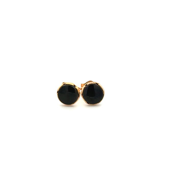 Closeup photo of 14K YG 6.70mm Onyx Disc Stud Earrings .8g