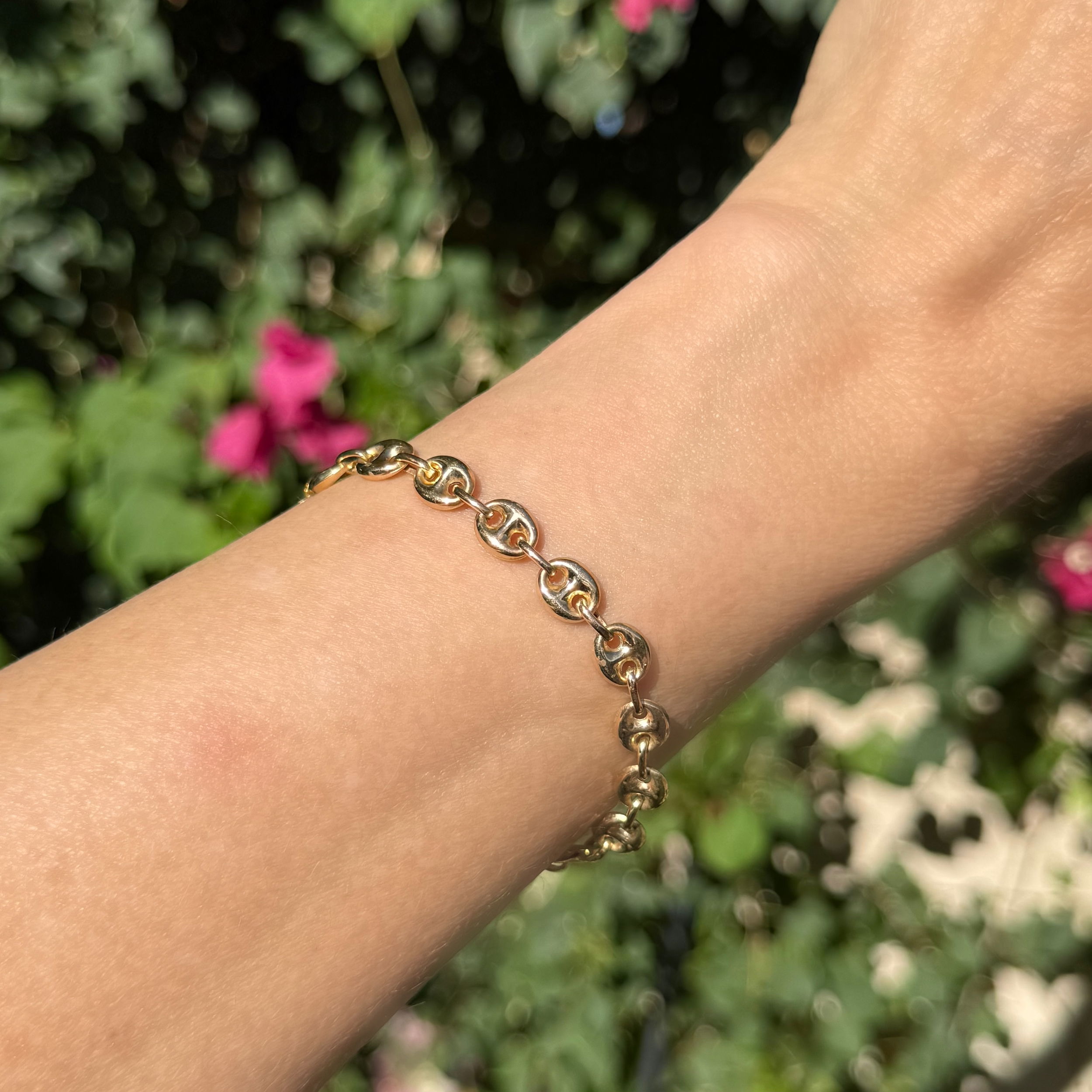 14K YG 7.2mm Anchor Link Bracelet 8.3g, 8" 14K YG 7.2mm Anchor Link Bracelet 8.3g, 8"