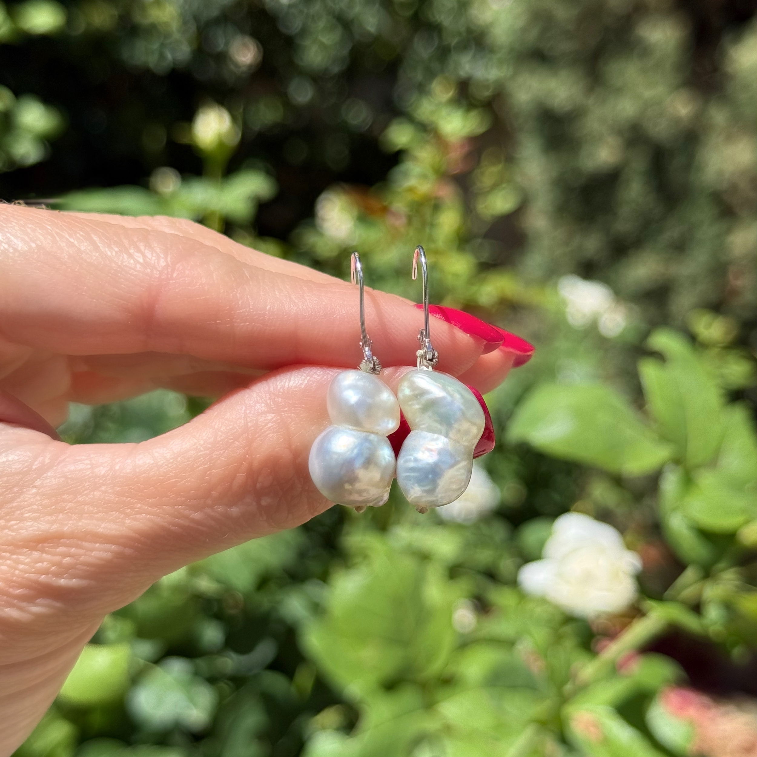 14K WG Blue Gray 18mm Baroque Pearl Drop Earrings 7.0g, 1.5"