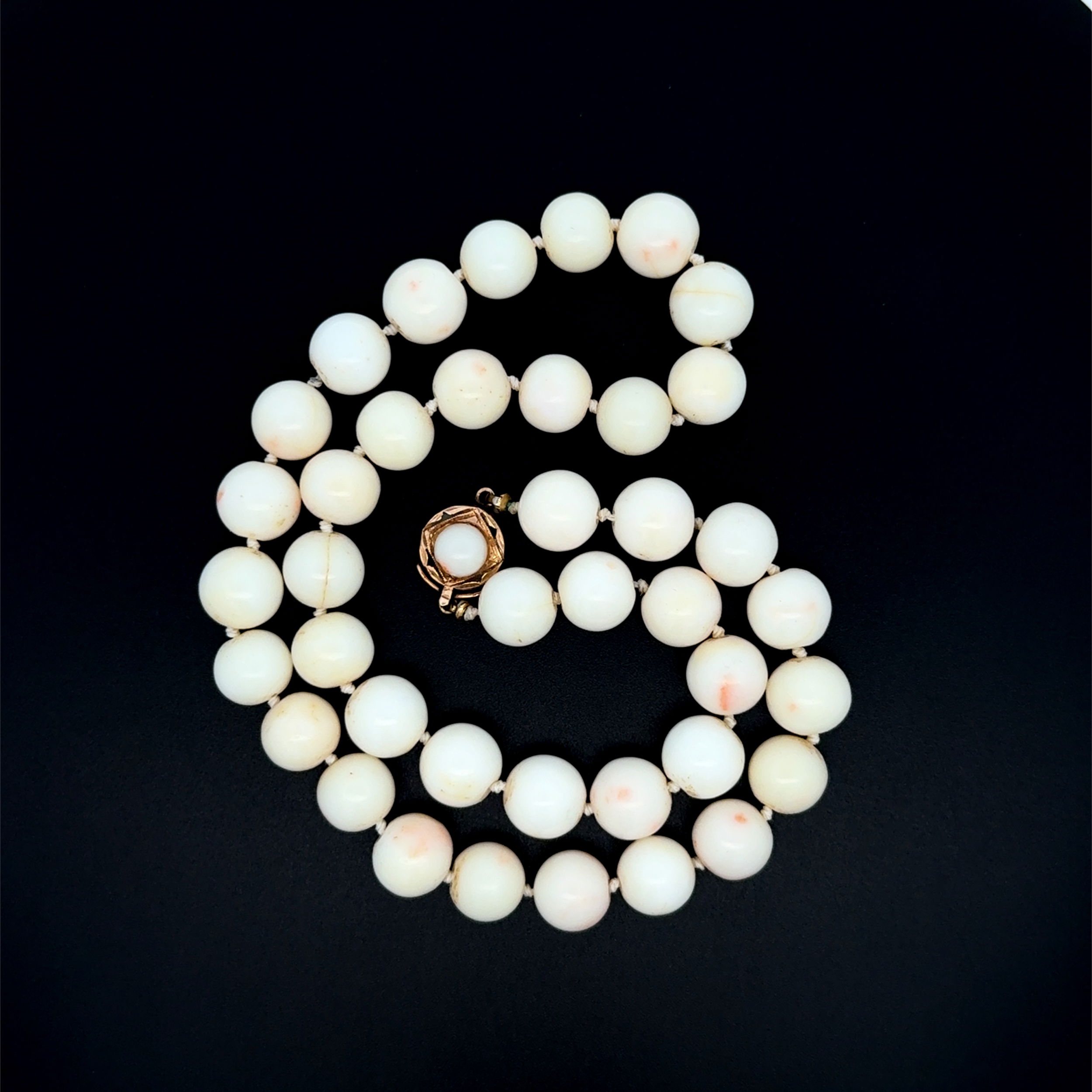 14K YG 1960s 10mm Angel Skin Coral Strand Necklace 61.8g, 18" 14K YG 1960s 10mm Angel Skin Coral Strand Necklace 61.8g, 18"