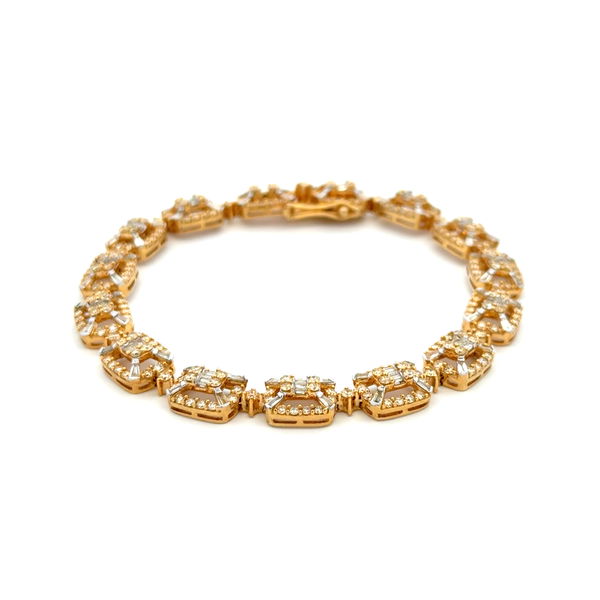Closeup photo of 10K YG 6.00tcw Baguette & RBC Diamond Cluster Station Bracelet 18.2g, 7.5"