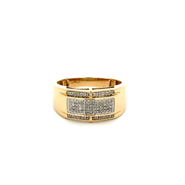 Closeup photo of 10K YG Pave .20tcw Diamond Band Ring 4.7g, s10.5